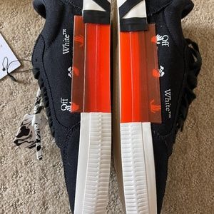 OFF-White Men’s Shoes